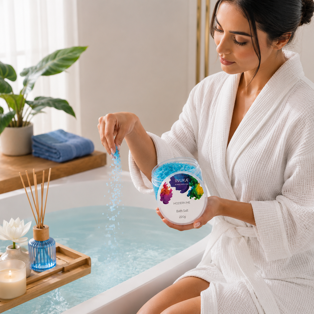 Inuka Modern Me 220g Bath Salt - Blue For Her