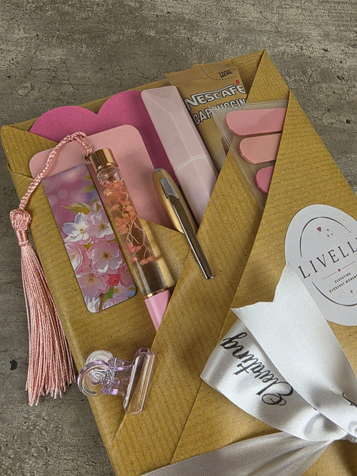 Blind Date with a Romance #004